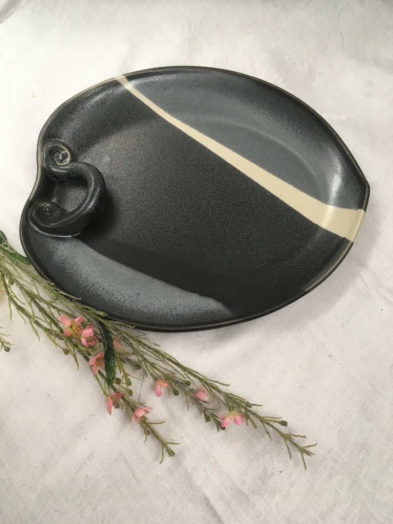 Leaf Tray, Black & White - Pavlo Pottery - Canadian Handmade