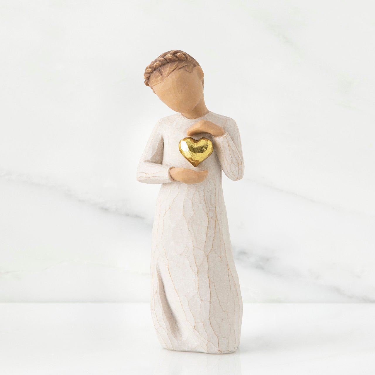 Willow Tree: Keepsake - Girl Holding a Gold Heart