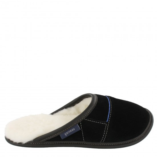 Ladies Slip-on - 7.5/8.5  Black / White Fur: Garneau Slippers