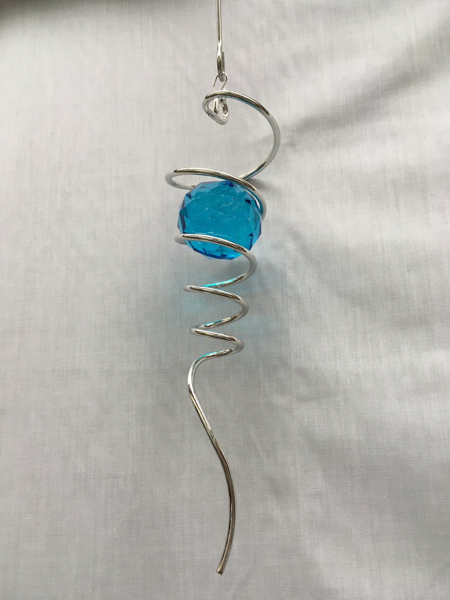 Spiral Tail with blue/aqua crystal - 10 inch