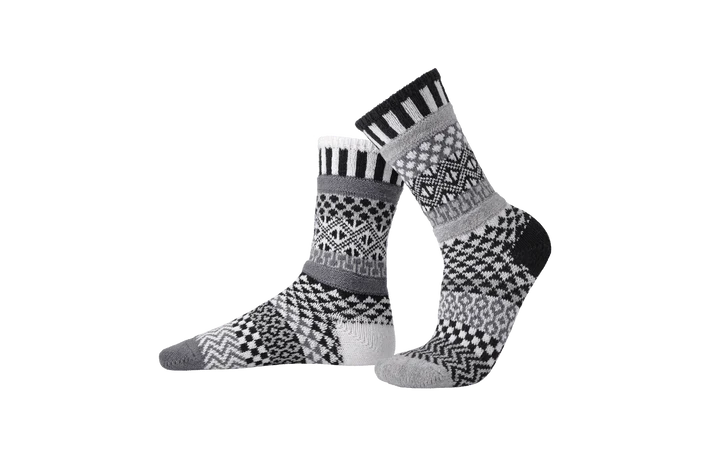 Midnight - Small - Mismatched Crew Socks - Solmate Socks