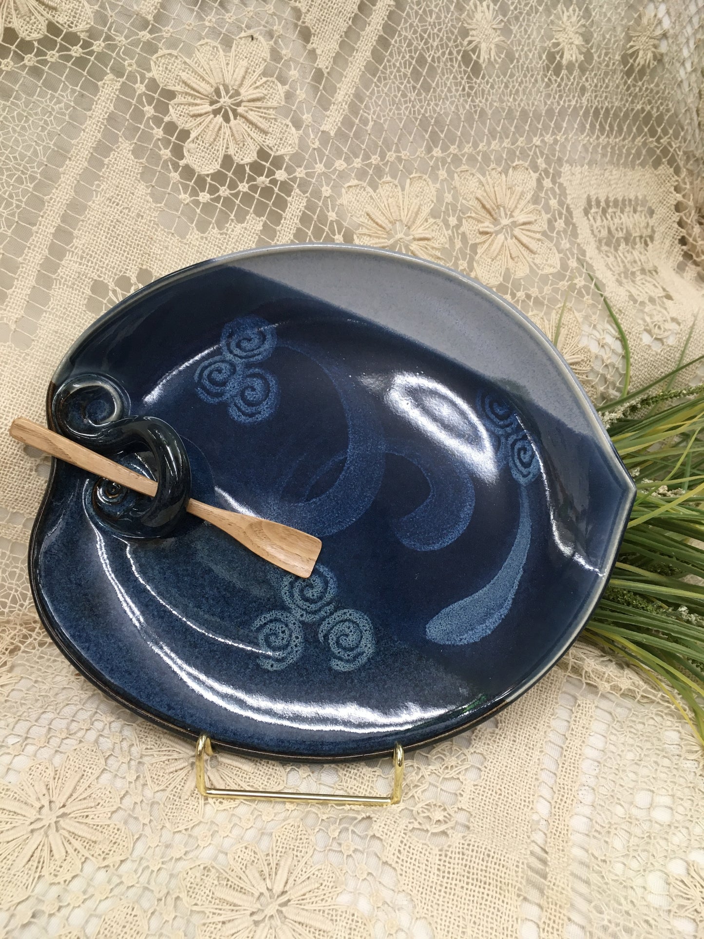 Leaf Tray, Ocean Blue - Pavlo Pottery - Canadian Handmade