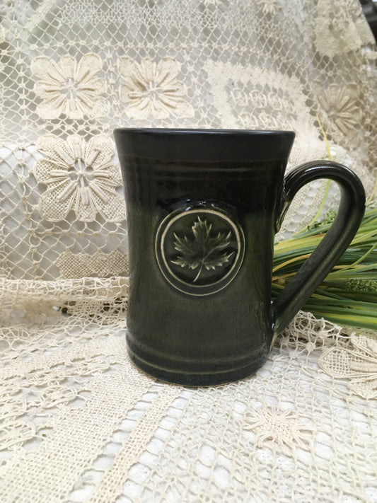 Medallion Large Mug, Maple Leaf, Green Stone - Pavlo Pottery - Canadian Handmade