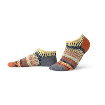 Nutmeg - Large - Mismatched Ankle Socks - Solmate Socks