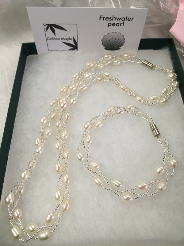Freshwater Pearl Necklace and Earring Set - Twisted Beaded Design with magnetic closures
