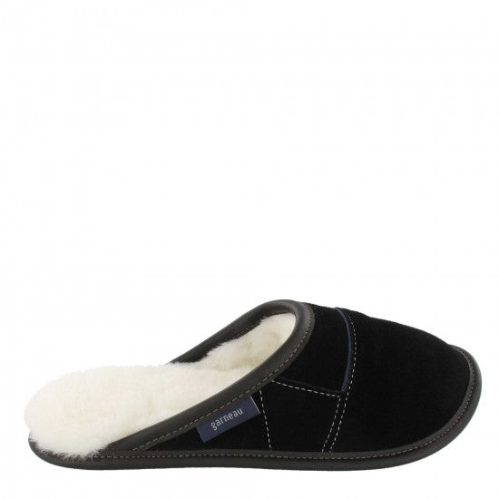 Mens Slip-on - 10.5/11.5  Black / White Fur: Garneau Slippers