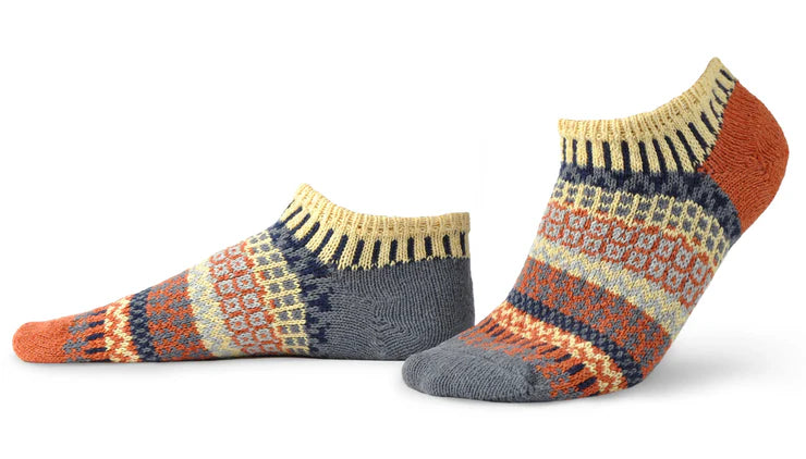 Nutmeg - Large - Mismatched Ankle Socks - Solmate Socks